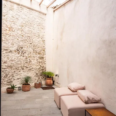 Casa vacanze L'arpete, Rue Trivalle